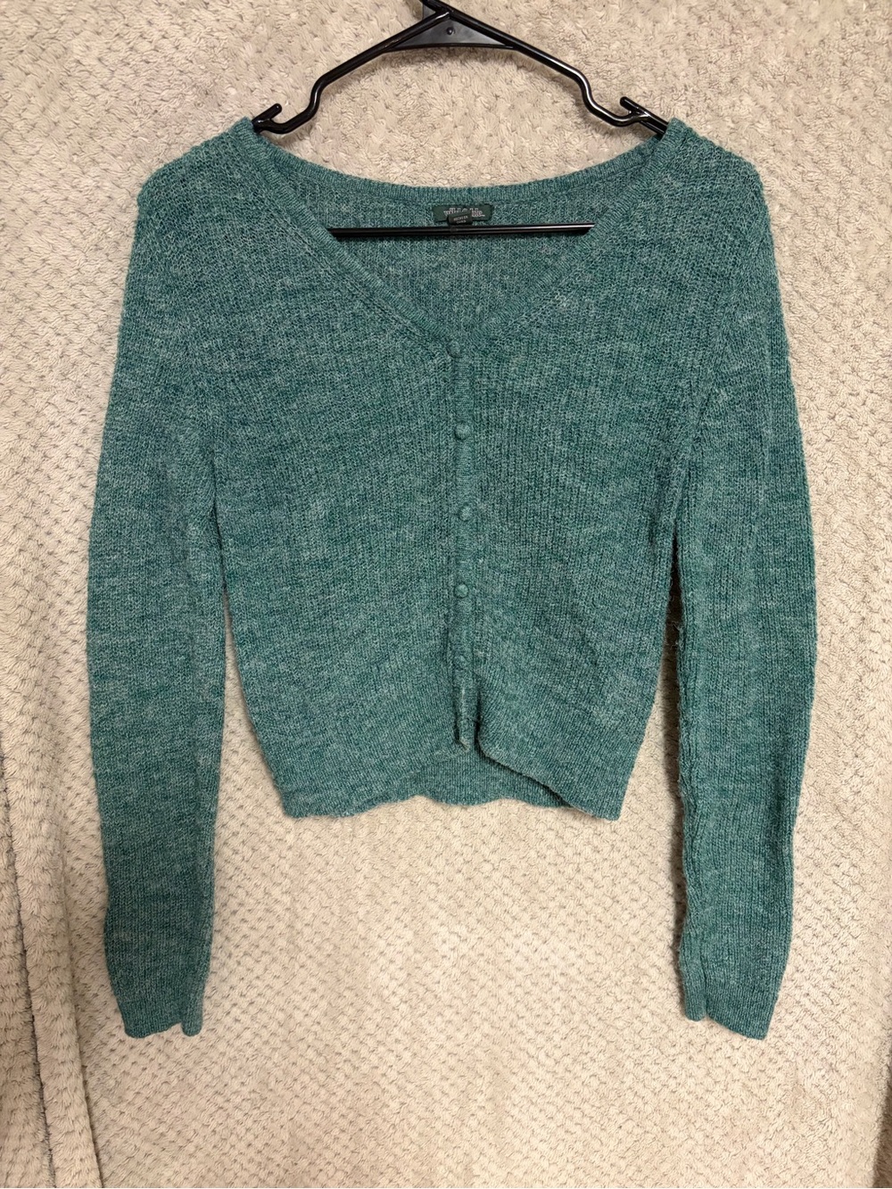 wild fable Teal V-Neck Button-Front Cropped Sweater
